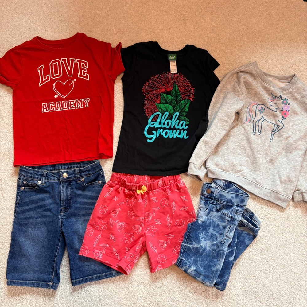Mixed Brand Girls Clothing Lot 6pc Graphic Tees Shorts Jeggings Girls Size 5T/XS